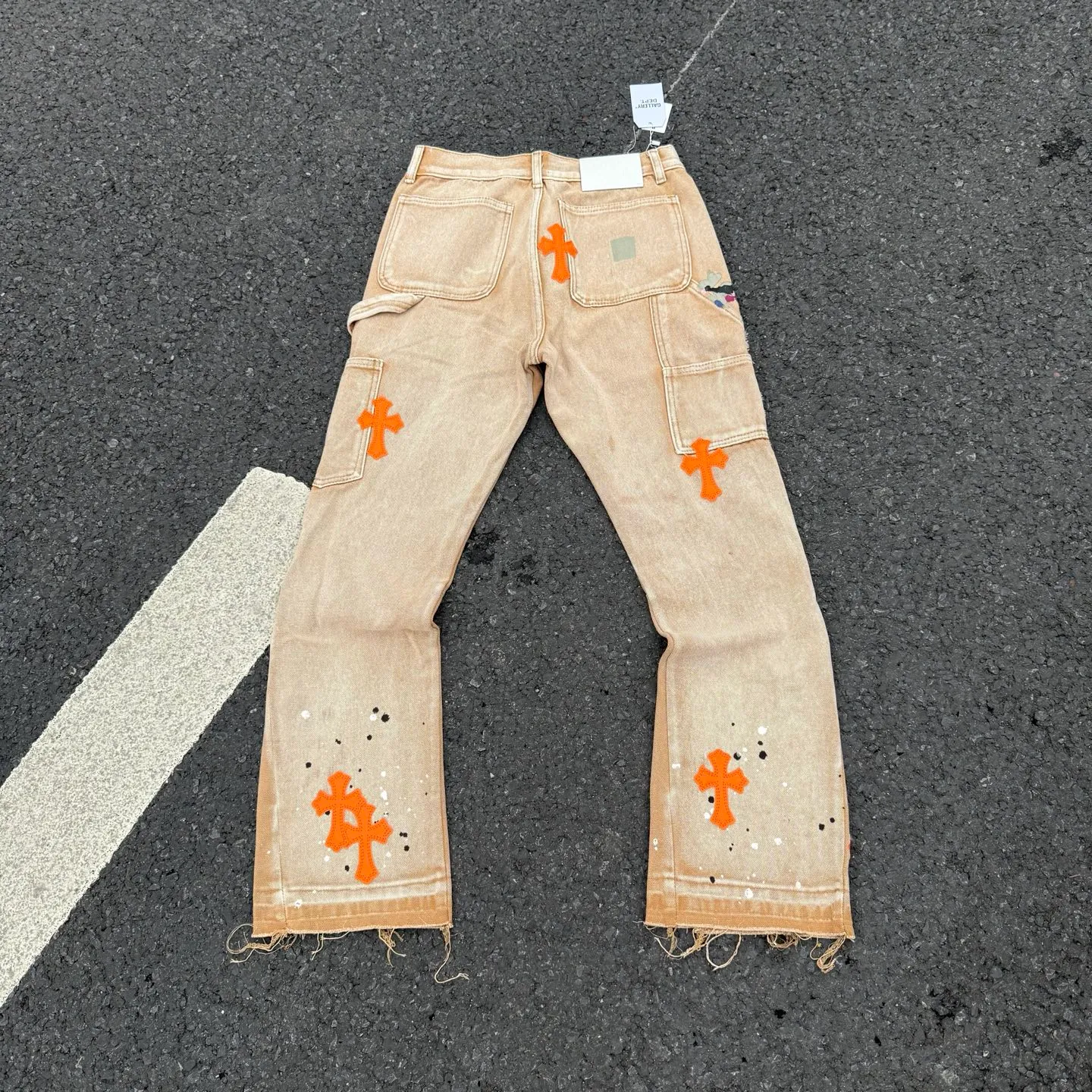 #8200 P260💰 Independent GALLERY DEPT. Vintage splash-ink splicing khaki orange cross loose washed flared jeans - truly restore the ultimate vintage texture - original hardware accessories washed and other elevators, QR code analysis are all purchased from the original factory, high degree of restoration, you are welcome to compare with certain products ~ - three-dimensional version Loose and comfortable, not picky about the figure, tall and slim, factory Seiko, original quality control, same style for men and women, can be matched with couples, versatile recommendation Essential jeans for all seasons - sizes: 28 30 32 34 36